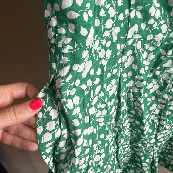 Abercrombie and Fitch Green Floral Women's romper large - Picture 15 of 15